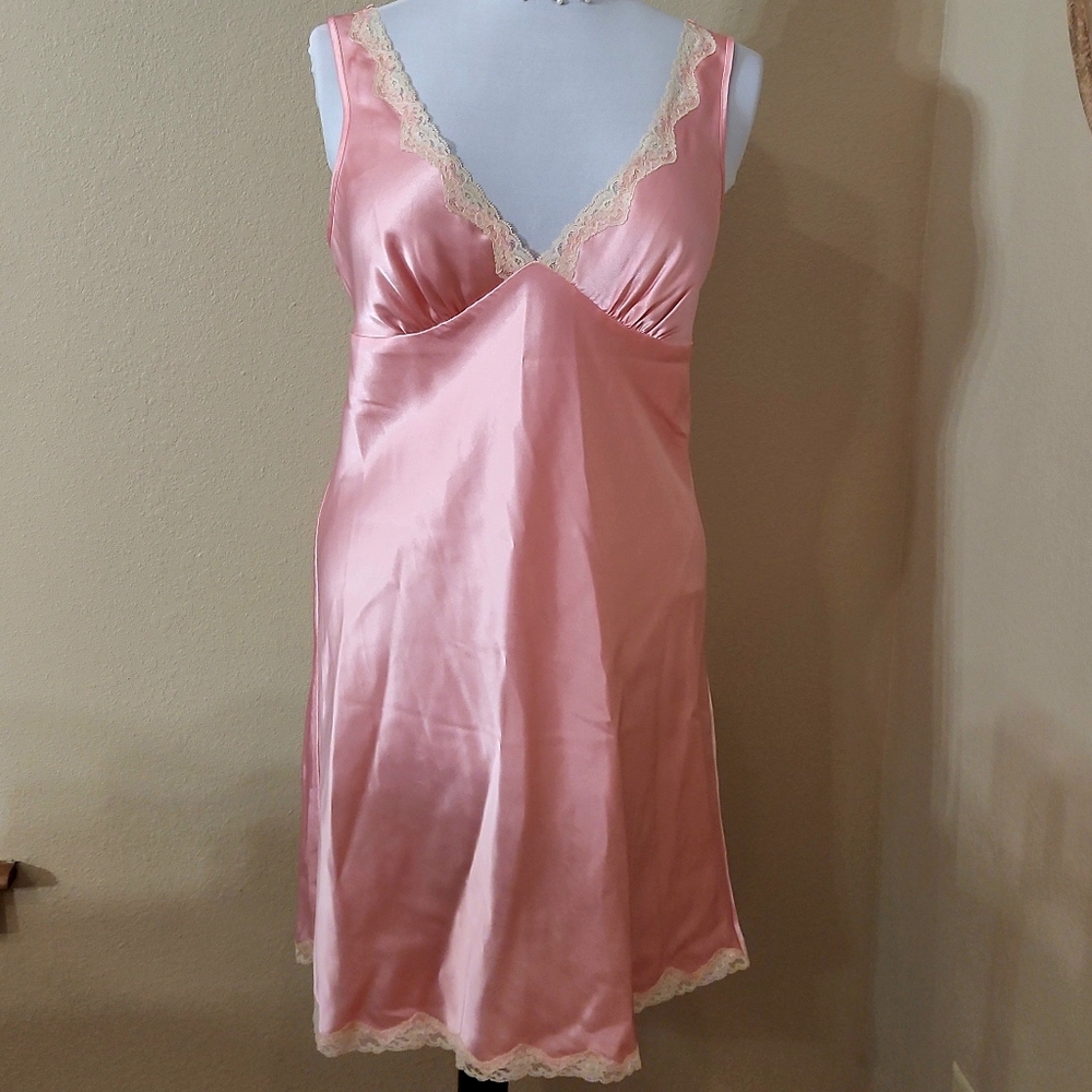 Vtg Victoria's Secret Satin Chemise
